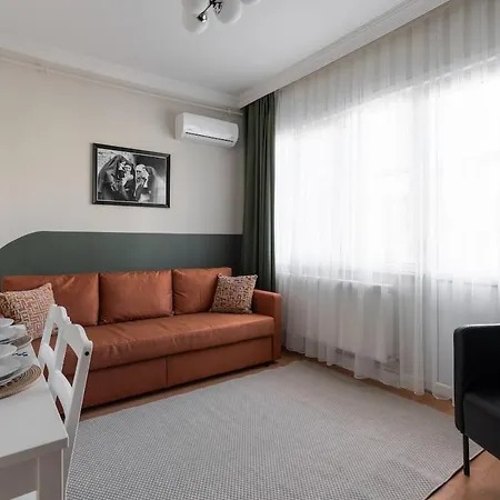 Daire Quiet & Bright 2br - Near Metro *